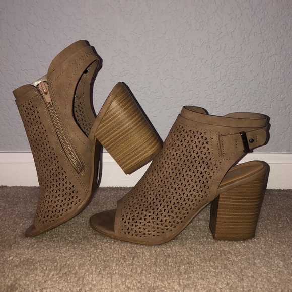 Tan booties - Picture 2 of 3